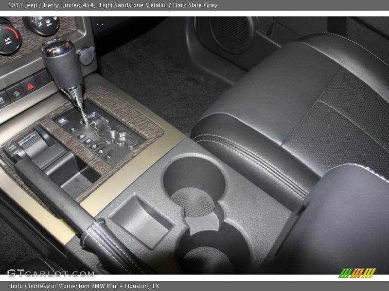  2011 Liberty Limited 4x4 4 Speed Automatic Shifter