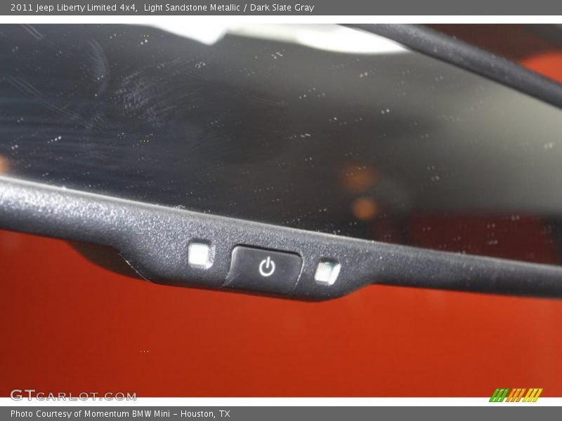 Light Sandstone Metallic / Dark Slate Gray 2011 Jeep Liberty Limited 4x4