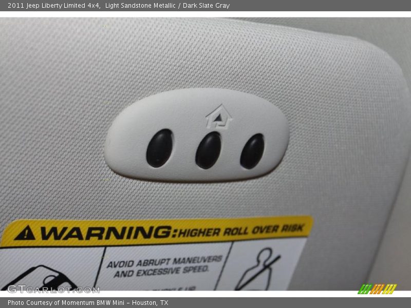 Light Sandstone Metallic / Dark Slate Gray 2011 Jeep Liberty Limited 4x4