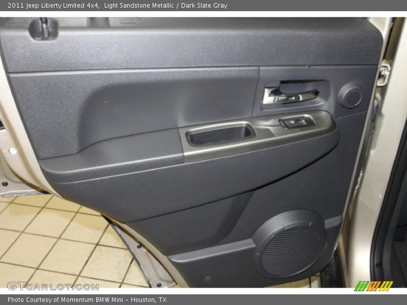 Light Sandstone Metallic / Dark Slate Gray 2011 Jeep Liberty Limited 4x4