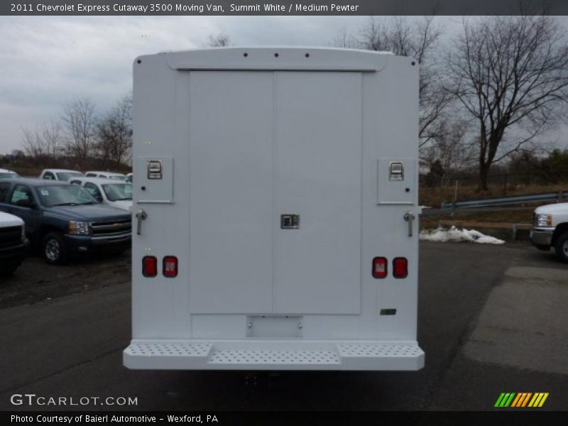 Summit White / Medium Pewter 2011 Chevrolet Express Cutaway 3500 Moving Van