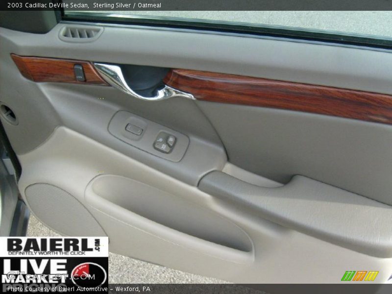 Sterling Silver / Oatmeal 2003 Cadillac DeVille Sedan