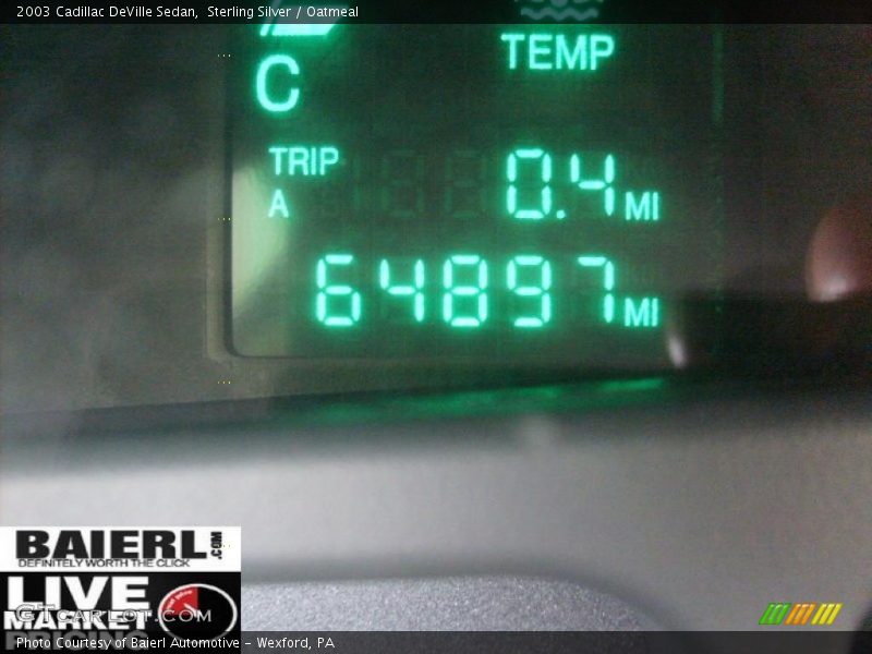 Sterling Silver / Oatmeal 2003 Cadillac DeVille Sedan