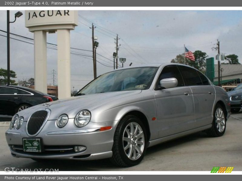 Platinum Metallic / Ivory 2002 Jaguar S-Type 4.0