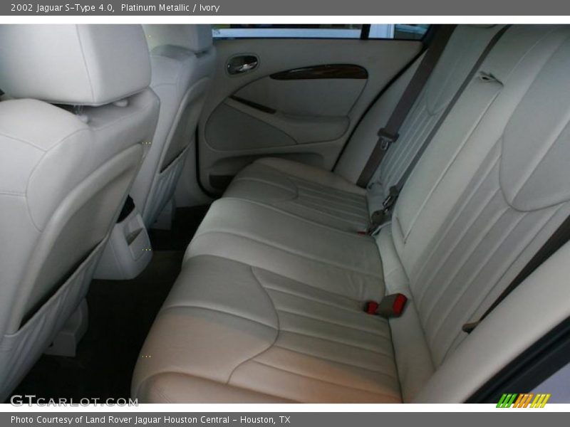 Platinum Metallic / Ivory 2002 Jaguar S-Type 4.0