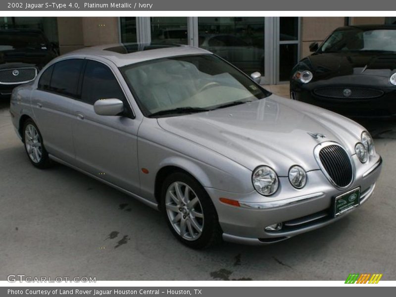 Platinum Metallic / Ivory 2002 Jaguar S-Type 4.0