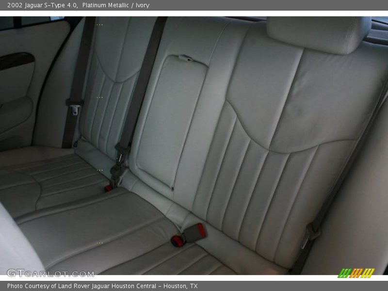 Platinum Metallic / Ivory 2002 Jaguar S-Type 4.0