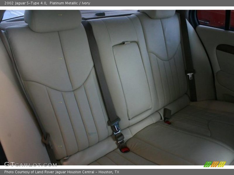 Platinum Metallic / Ivory 2002 Jaguar S-Type 4.0