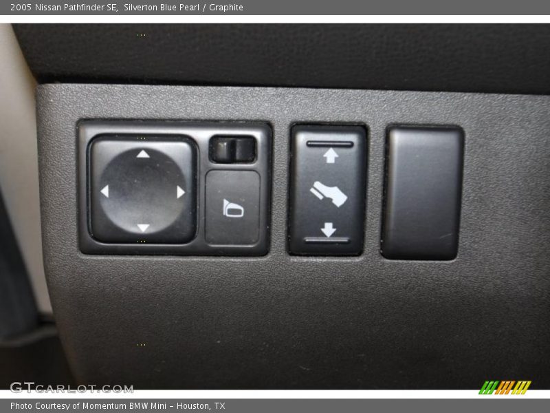 Silverton Blue Pearl / Graphite 2005 Nissan Pathfinder SE