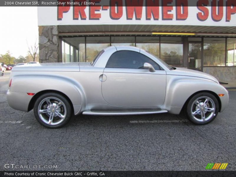 Ricochet Silver Metallic / Ebony 2004 Chevrolet SSR