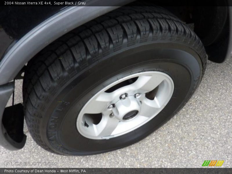Super Black / Gray 2004 Nissan Xterra XE 4x4