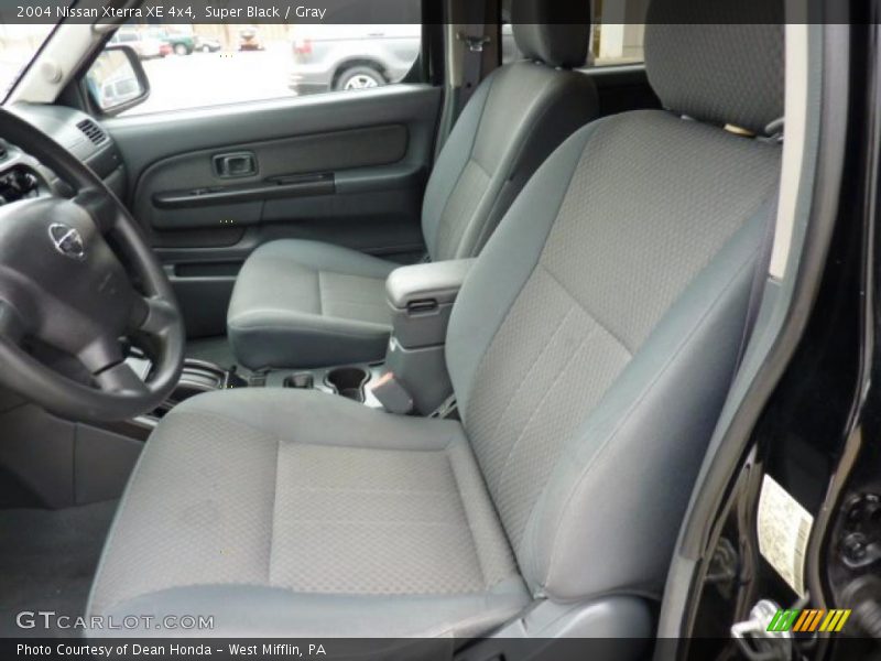 Super Black / Gray 2004 Nissan Xterra XE 4x4