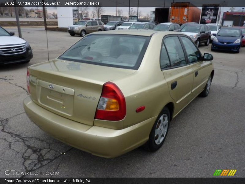 Desert Sand / Beige 2002 Hyundai Accent GL Sedan