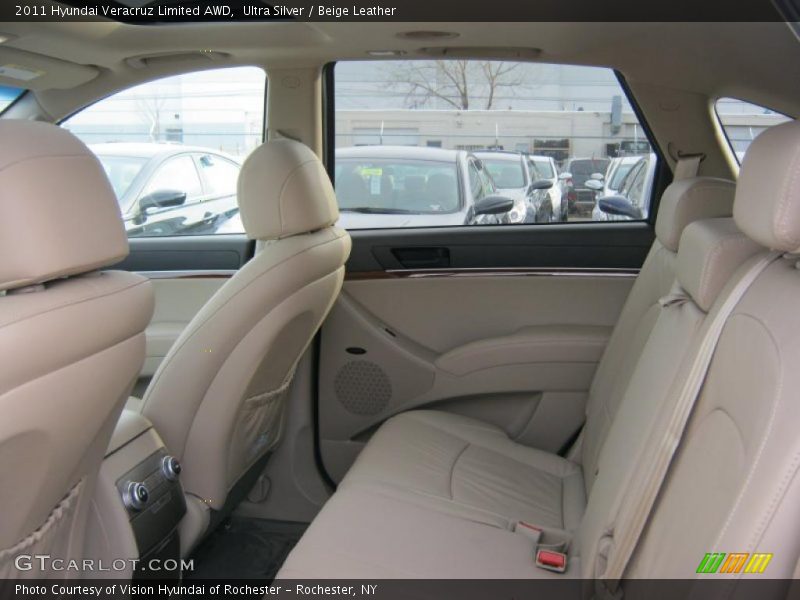  2011 Veracruz Limited AWD Beige Leather Interior