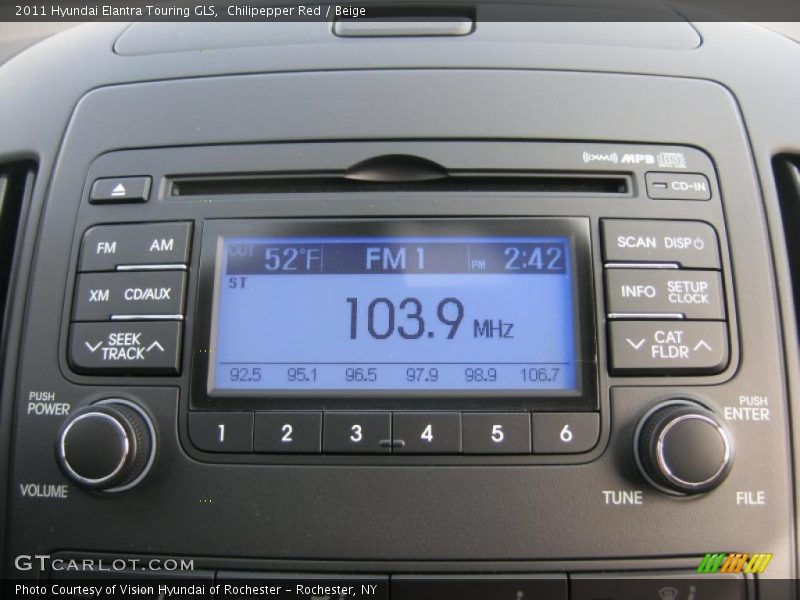 Controls of 2011 Elantra Touring GLS