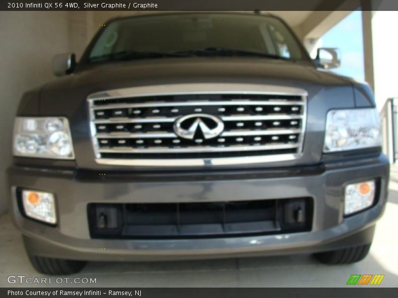 Silver Graphite / Graphite 2010 Infiniti QX 56 4WD