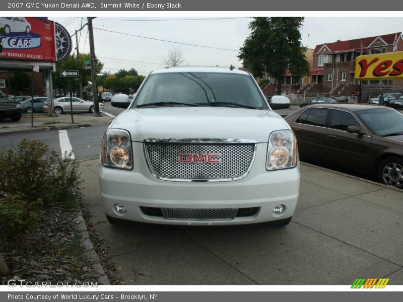 Summit White / Ebony Black 2007 GMC Yukon Denali AWD