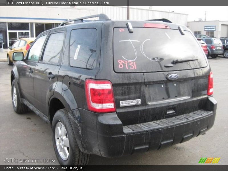 Tuxedo Black Metallic / Charcoal Black 2011 Ford Escape XLT