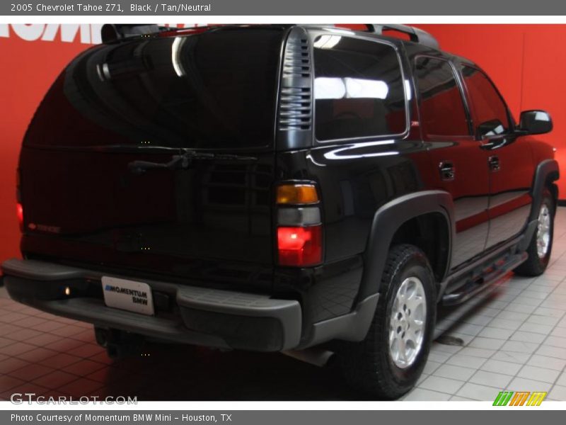 Black / Tan/Neutral 2005 Chevrolet Tahoe Z71