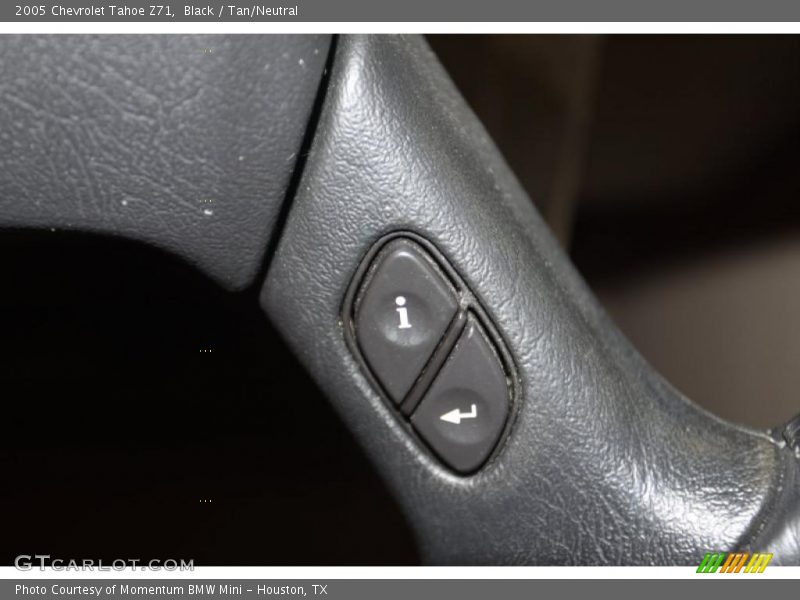 Black / Tan/Neutral 2005 Chevrolet Tahoe Z71