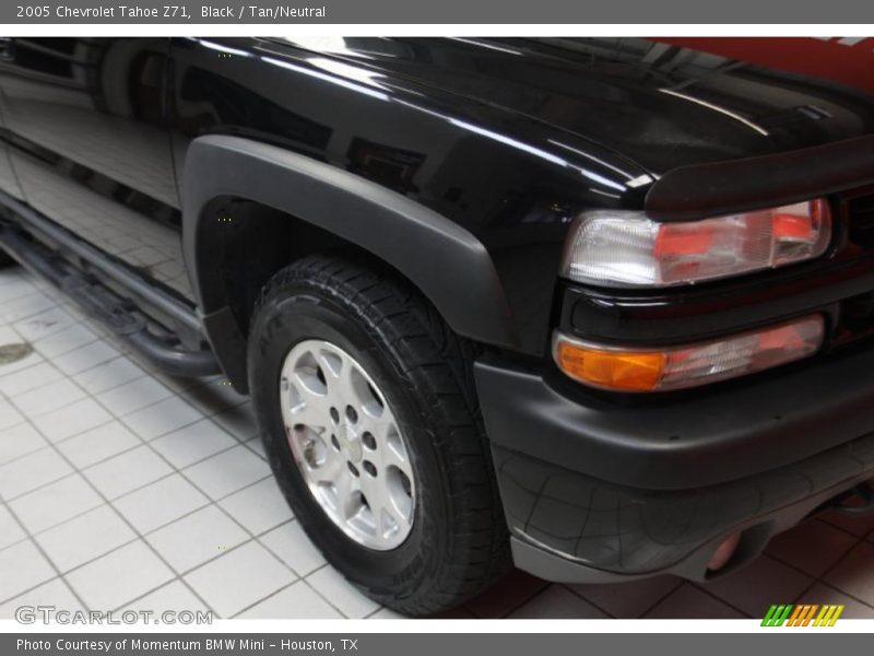 Black / Tan/Neutral 2005 Chevrolet Tahoe Z71