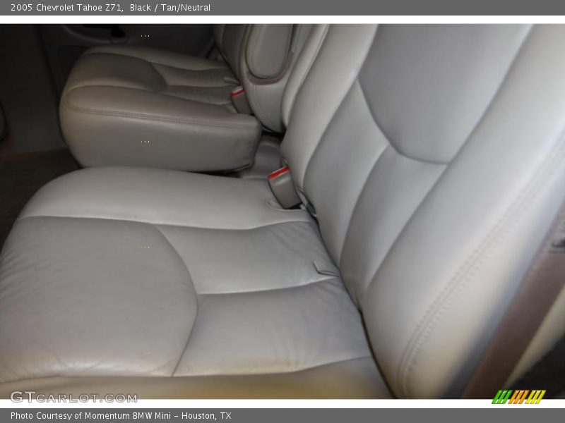 Black / Tan/Neutral 2005 Chevrolet Tahoe Z71