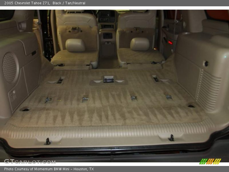 Black / Tan/Neutral 2005 Chevrolet Tahoe Z71