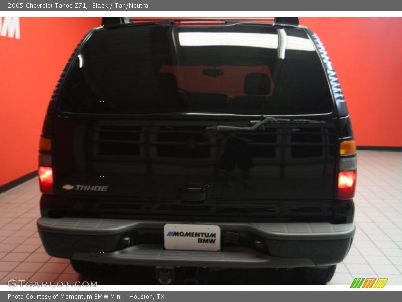 Black / Tan/Neutral 2005 Chevrolet Tahoe Z71
