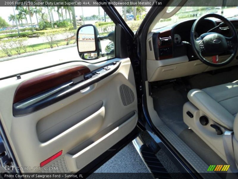 Medium Wedgewood Blue Metallic / Tan 2006 Ford F250 Super Duty Lariat SuperCab 4x4
