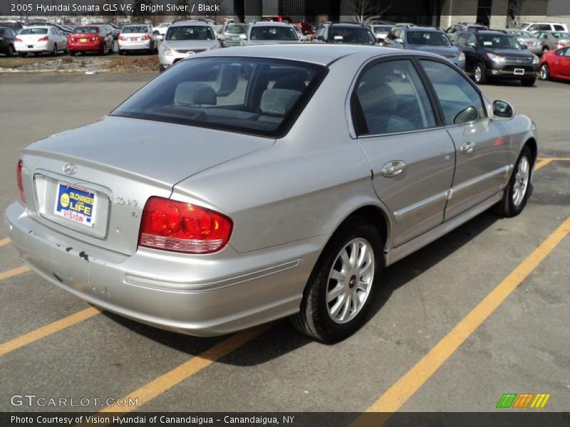 Bright Silver / Black 2005 Hyundai Sonata GLS V6