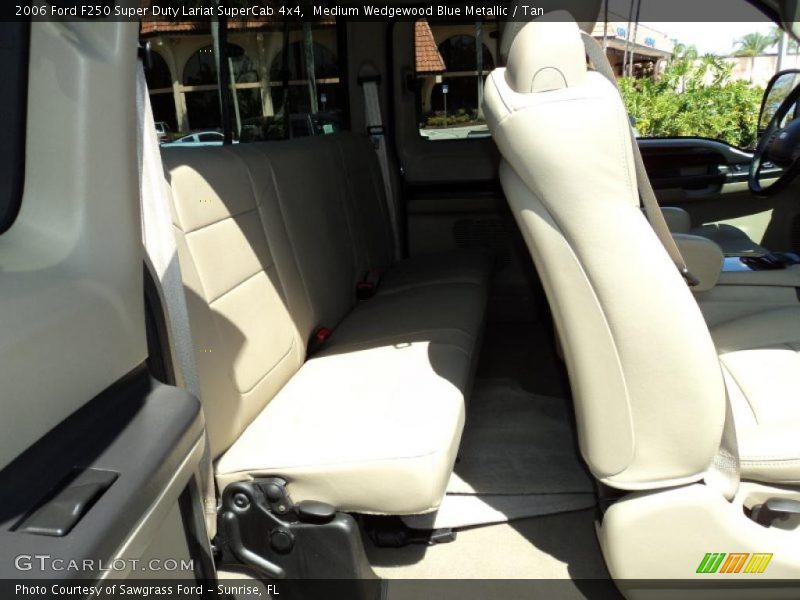 Medium Wedgewood Blue Metallic / Tan 2006 Ford F250 Super Duty Lariat SuperCab 4x4