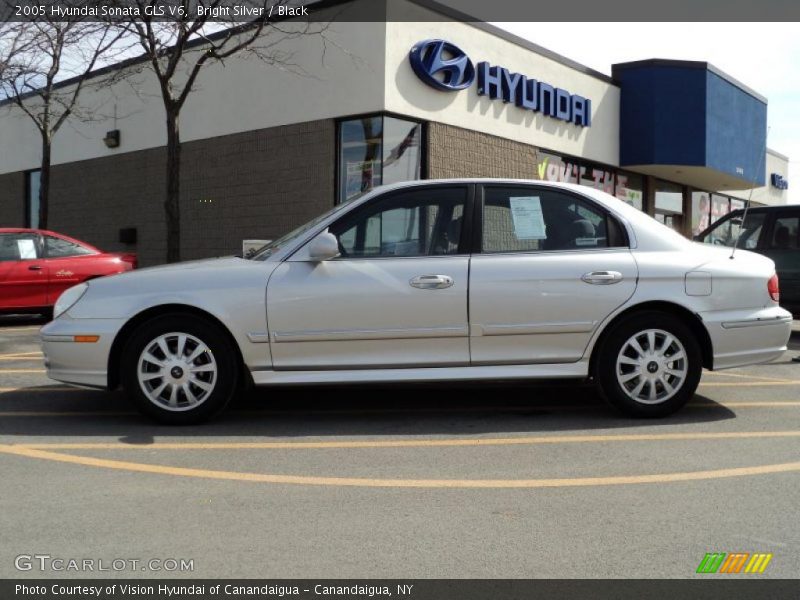 Bright Silver / Black 2005 Hyundai Sonata GLS V6