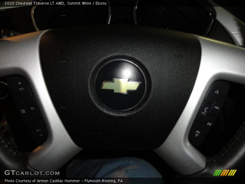 Summit White / Ebony 2010 Chevrolet Traverse LT AWD