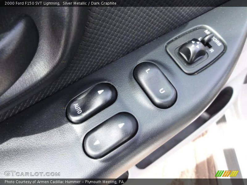Controls of 2000 F150 SVT Lightning