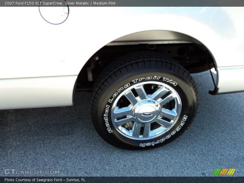 Silver Metallic / Medium Flint 2007 Ford F150 XLT SuperCrew