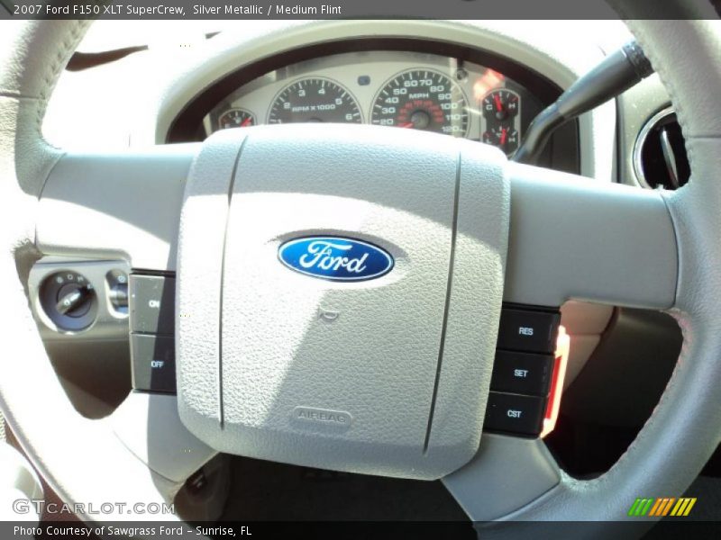 Silver Metallic / Medium Flint 2007 Ford F150 XLT SuperCrew