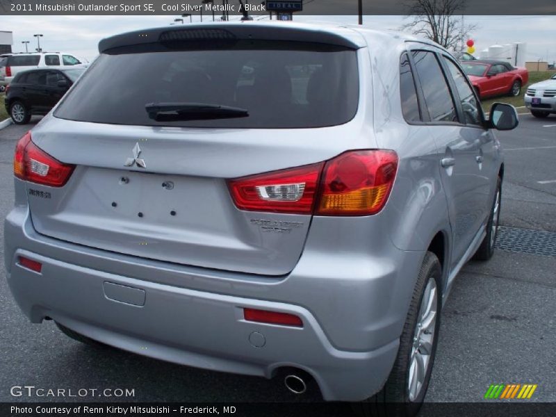 Cool Silver Metallic / Black 2011 Mitsubishi Outlander Sport SE