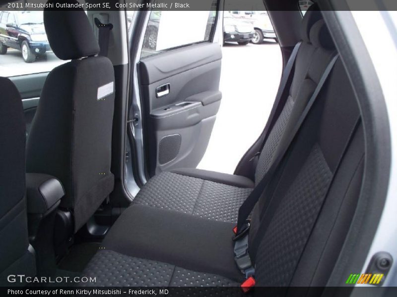 Cool Silver Metallic / Black 2011 Mitsubishi Outlander Sport SE