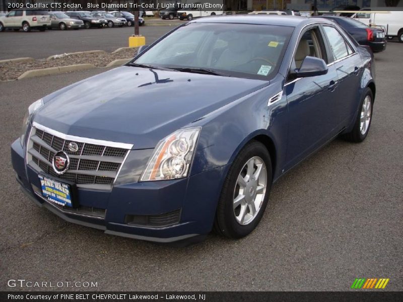 Front 3/4 View of 2009 CTS Sedan