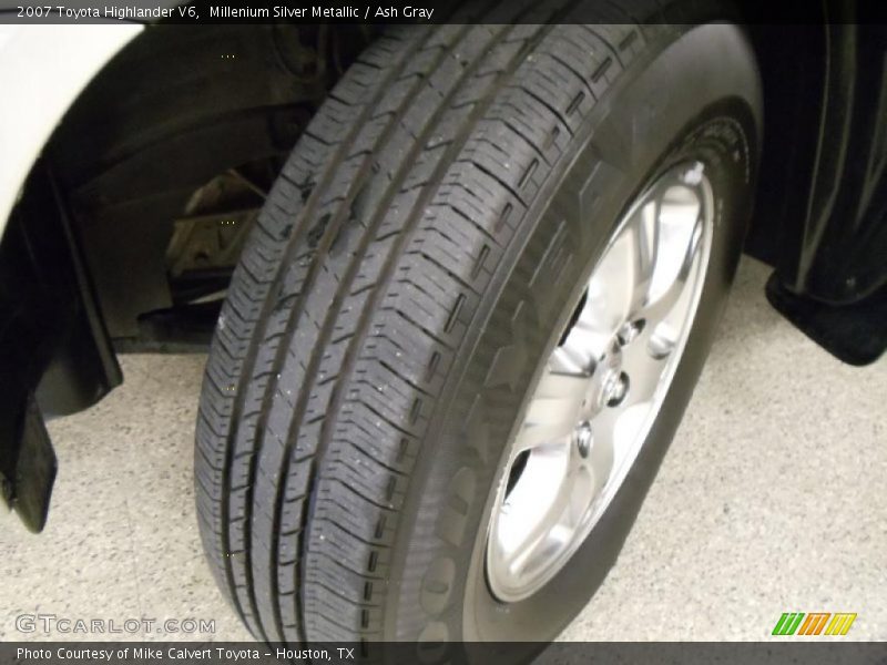 Millenium Silver Metallic / Ash Gray 2007 Toyota Highlander V6