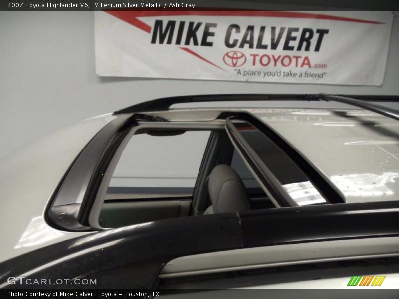 Millenium Silver Metallic / Ash Gray 2007 Toyota Highlander V6