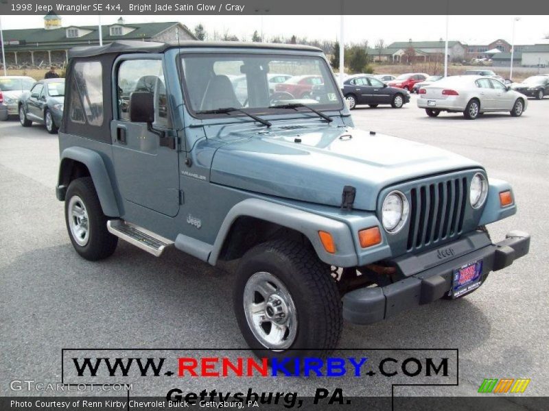 Bright Jade Satin Glow / Gray 1998 Jeep Wrangler SE 4x4