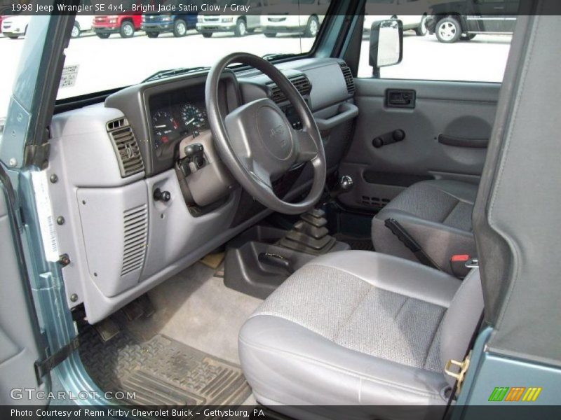  1998 Wrangler SE 4x4 Gray Interior