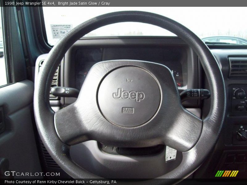  1998 Wrangler SE 4x4 Steering Wheel