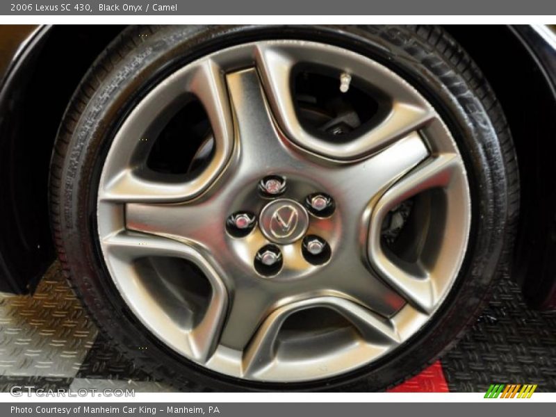  2006 SC 430 Wheel