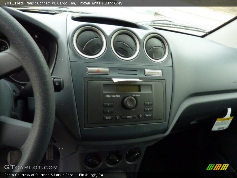 Controls of 2011 Transit Connect XL Cargo Van