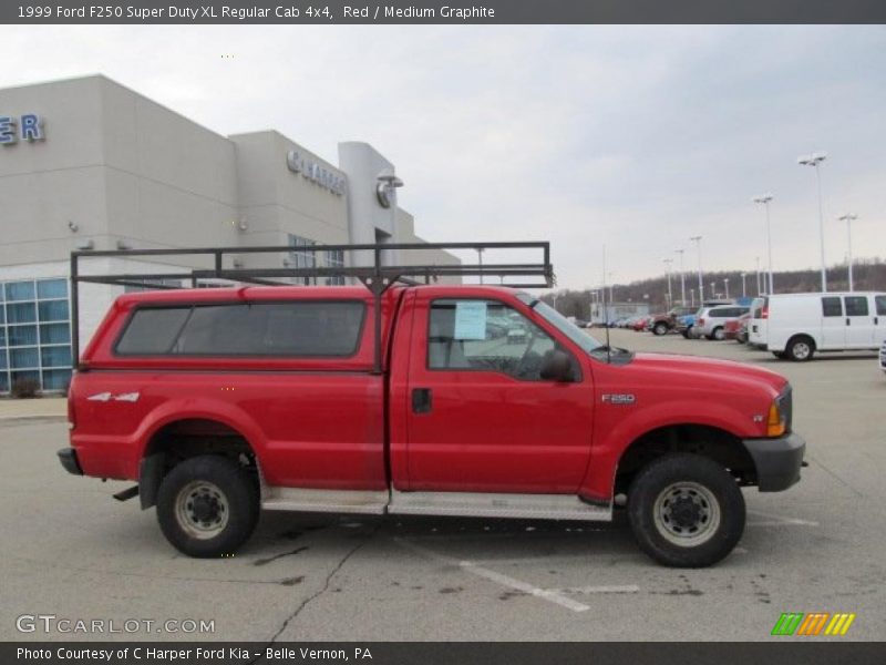 Red / Medium Graphite 1999 Ford F250 Super Duty XL Regular Cab 4x4