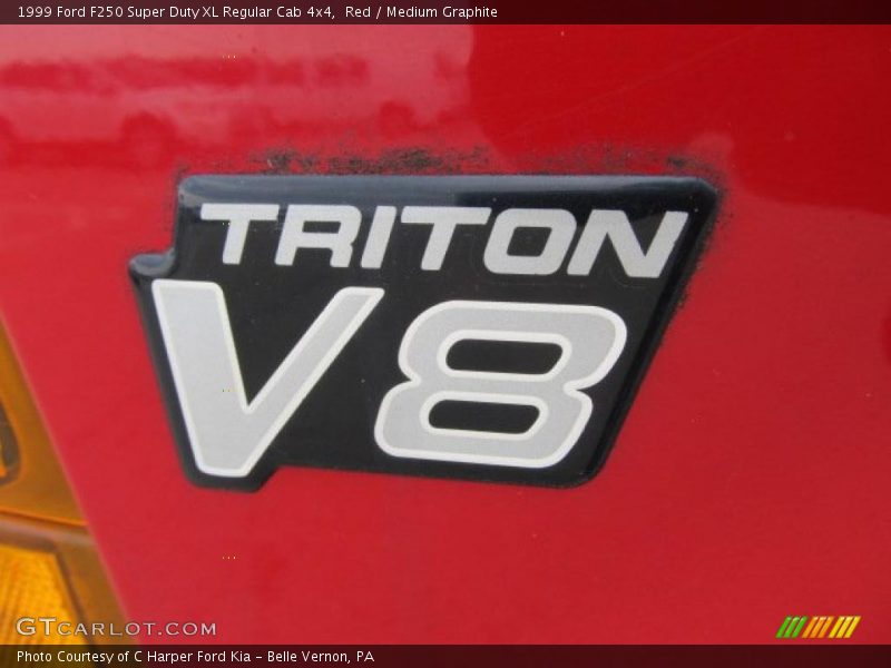 Red / Medium Graphite 1999 Ford F250 Super Duty XL Regular Cab 4x4