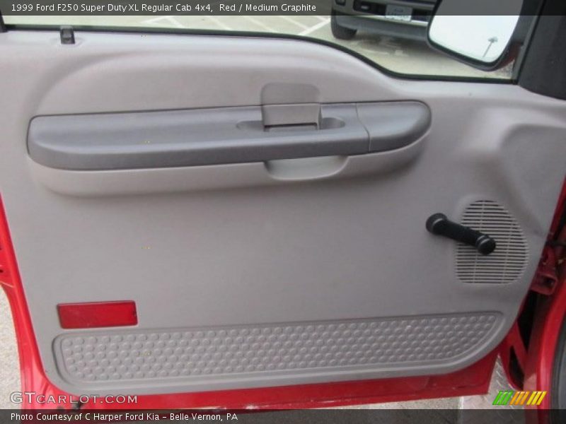 Red / Medium Graphite 1999 Ford F250 Super Duty XL Regular Cab 4x4