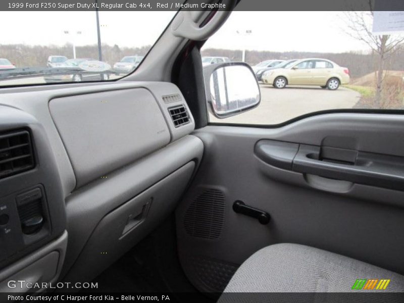 Red / Medium Graphite 1999 Ford F250 Super Duty XL Regular Cab 4x4